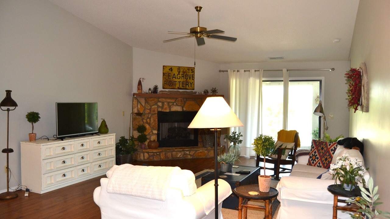 Photo of Livingroom in Franklin