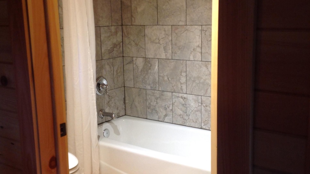 Photo of Bathroom in Hendersonville