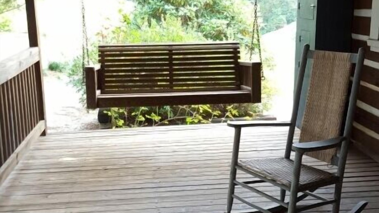 Photo of Patio Balcony in Elkin