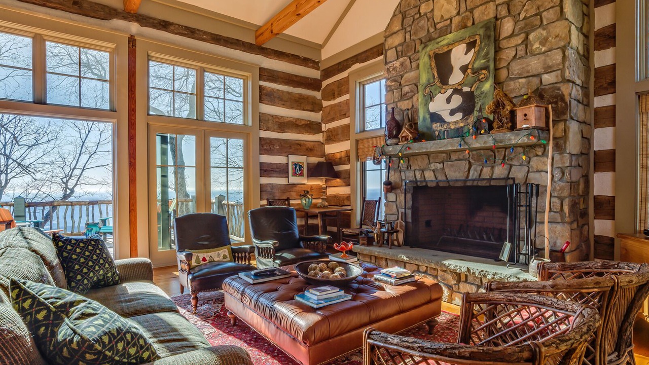 Photo of Livingroom in Lynn