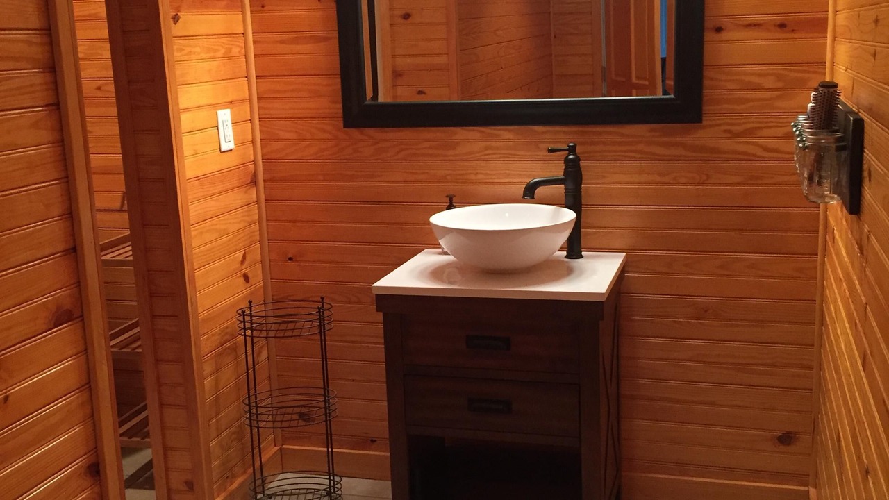 Photo of Bathroom in Henrico