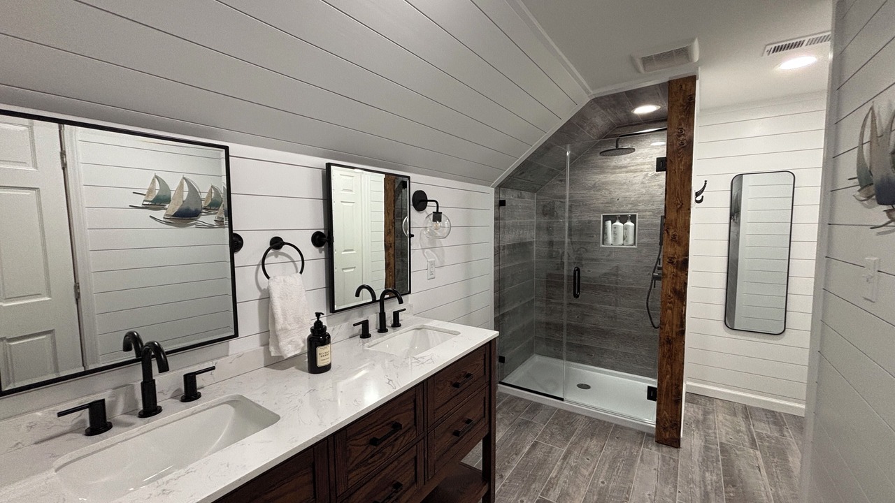 Photo of Bathroom in Henrico