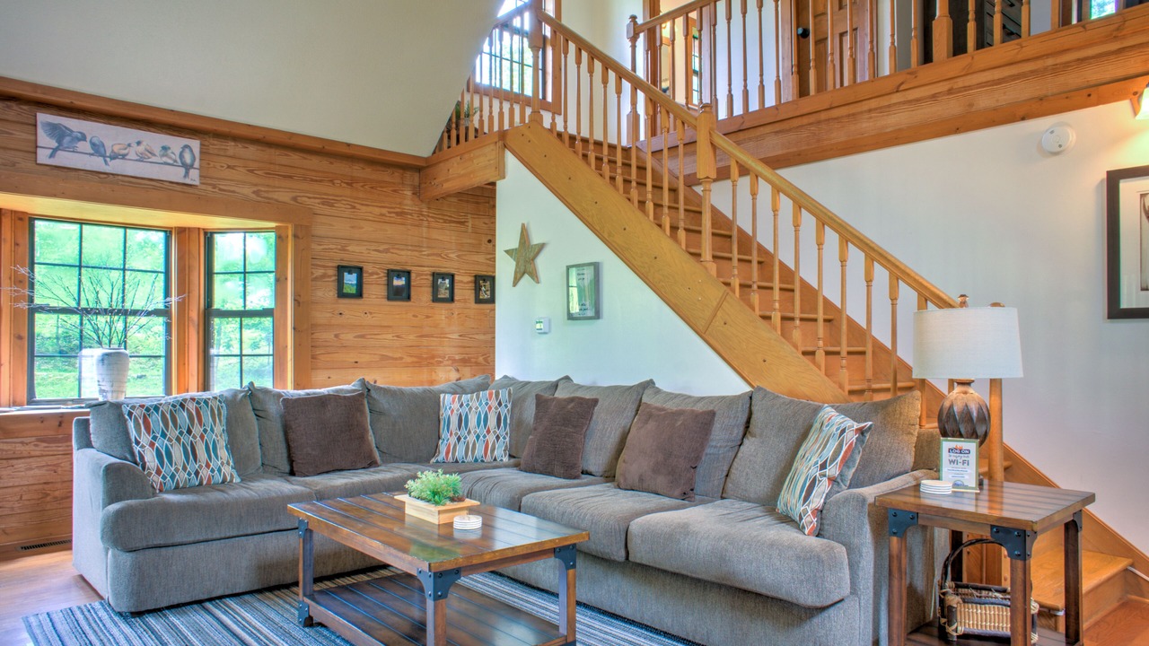 Photo of Livingroom in Canton