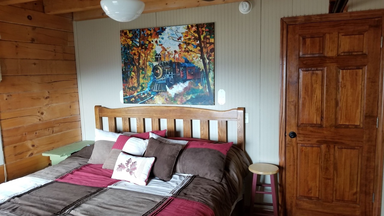Photo of Bedroom in Bryson City
