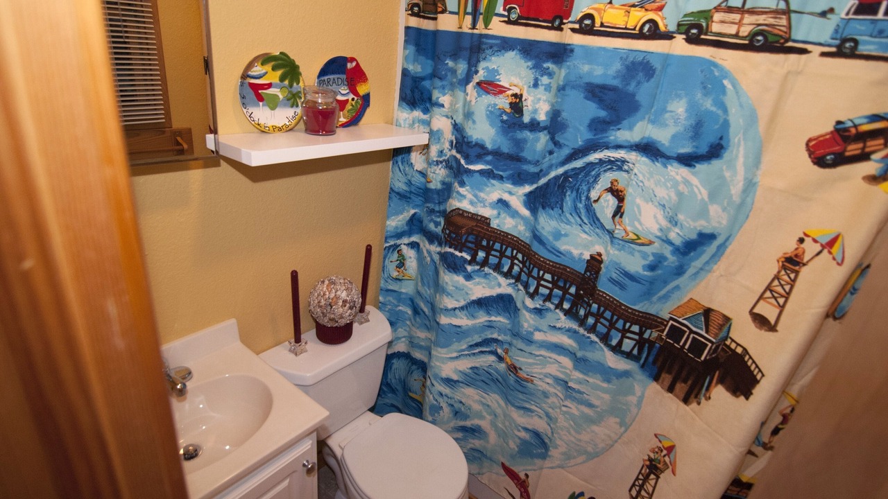 Photo of Bathroom in Hatteras