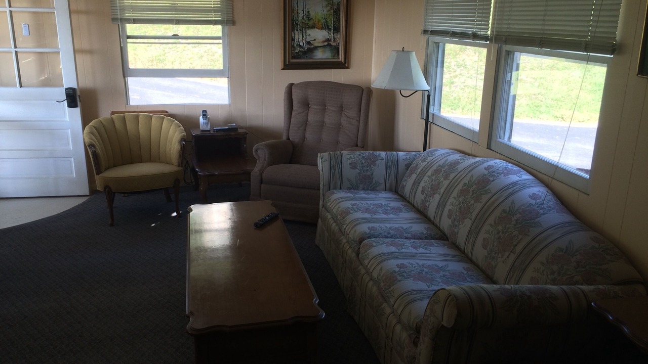 Photo of Livingroom in Bryson City