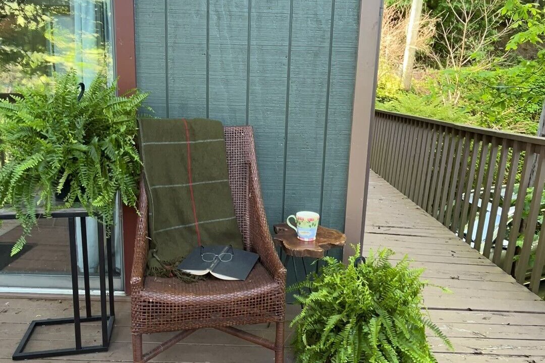 Photo of Patio Balcony in Almond
