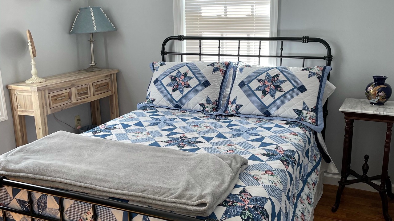 Photo of Bedroom in Asheville
