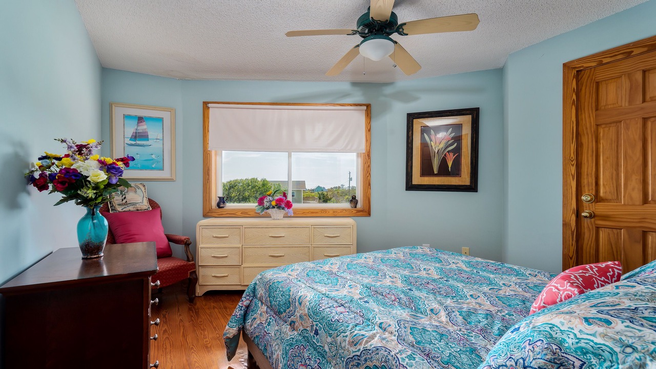 Photo of Bedroom in Cedar Island