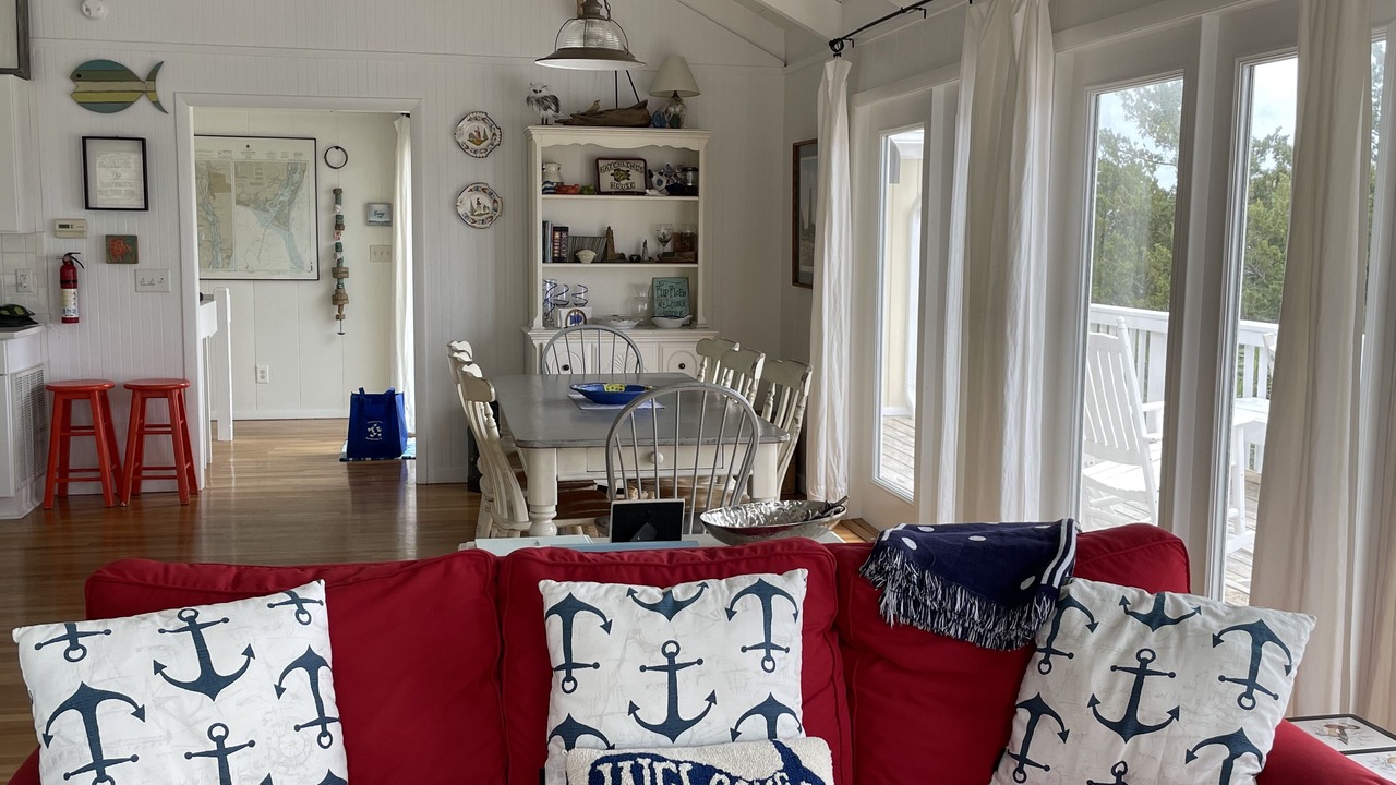 Photo of Livingroom in Bald Head Island