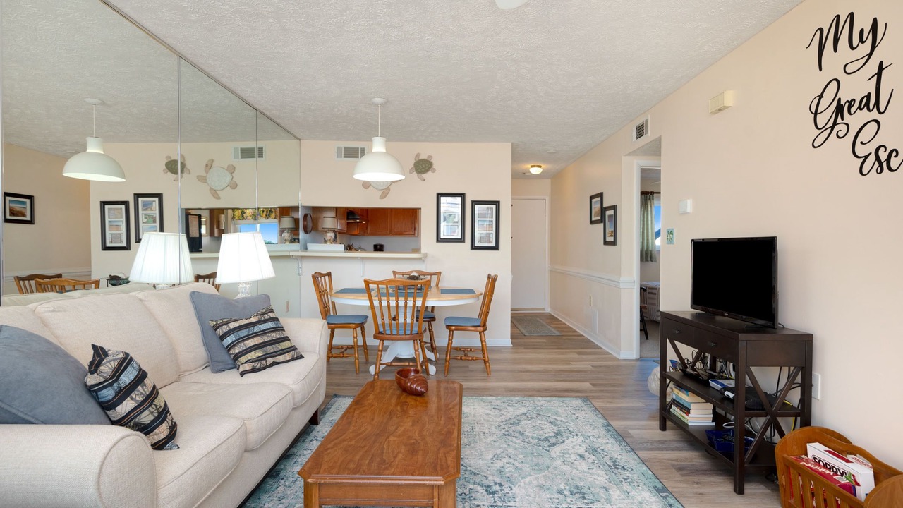Photo of Livingroom in Caswell Beach
