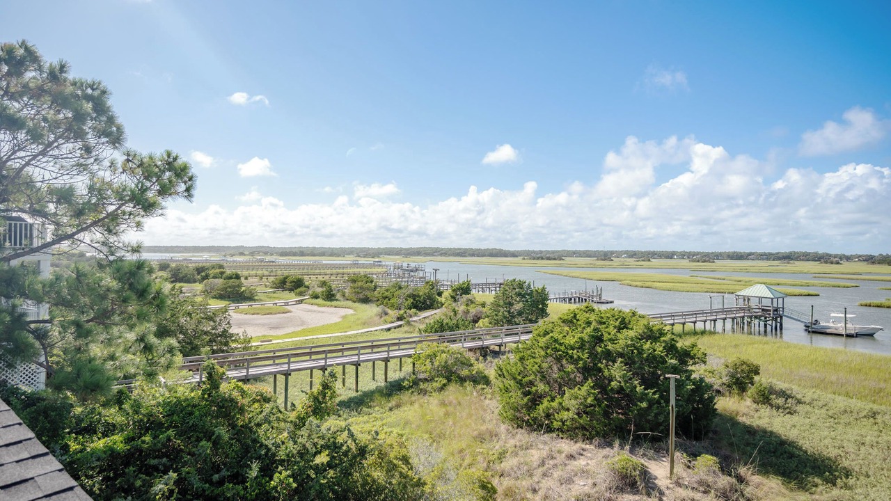 Photo of Others in Oak Island