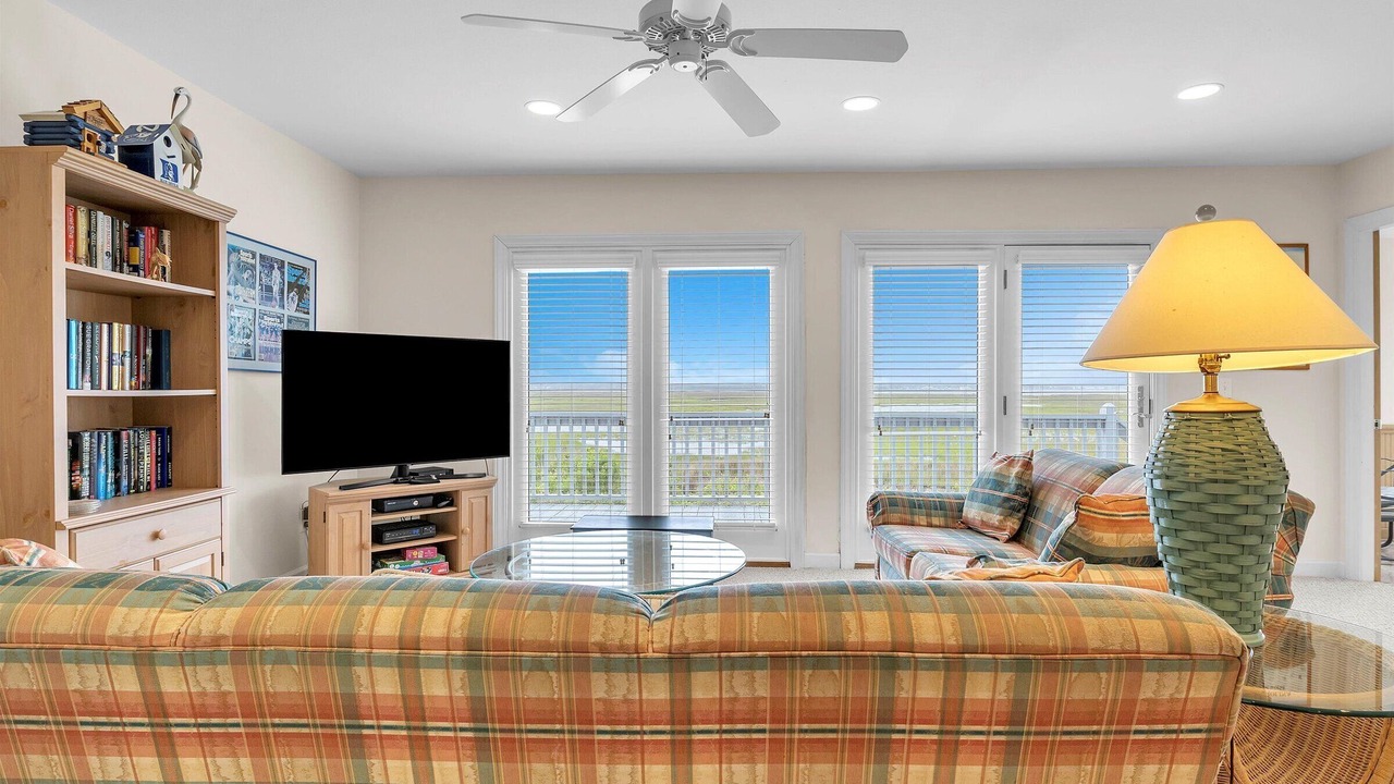 Photo of Bedroom in Caswell Beach