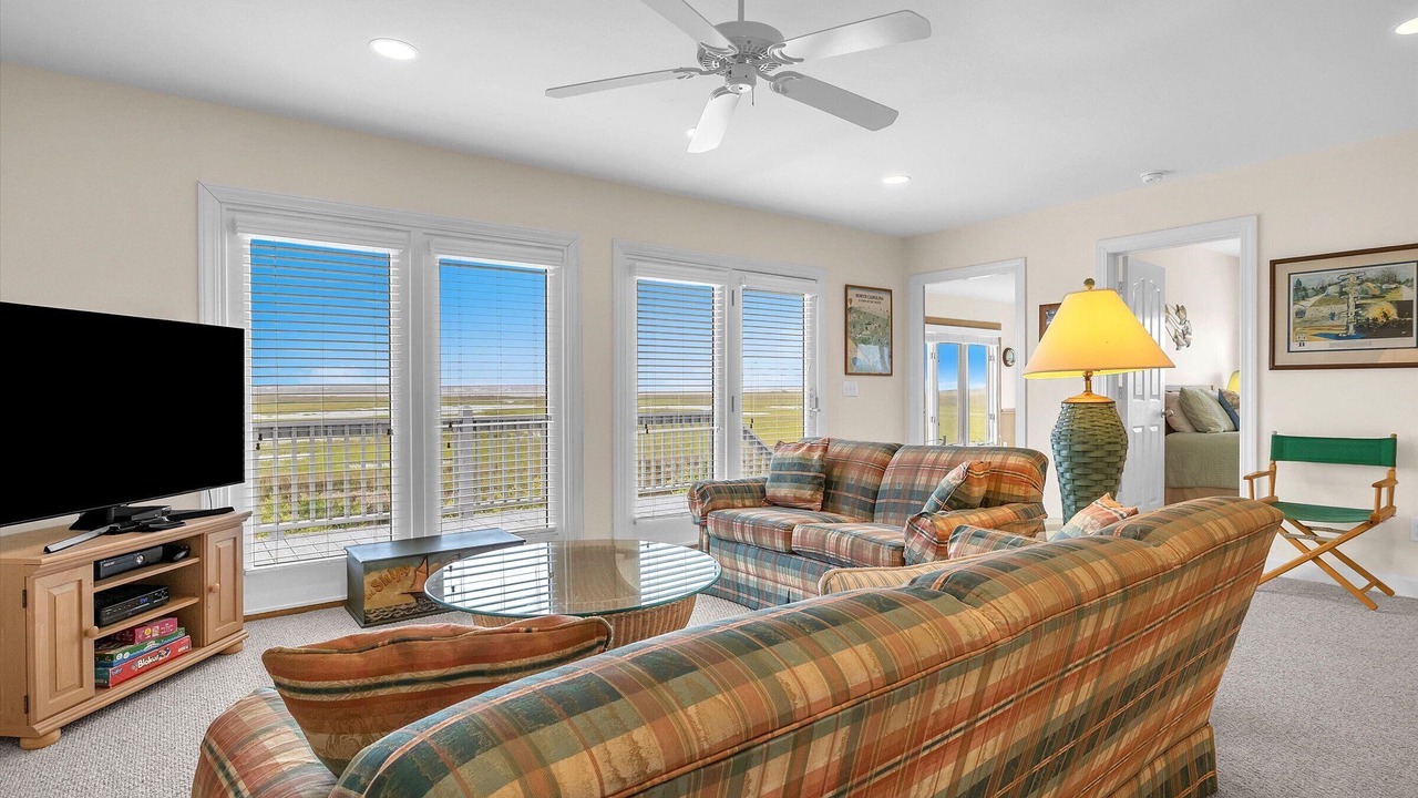 Photo of Bedroom in Caswell Beach