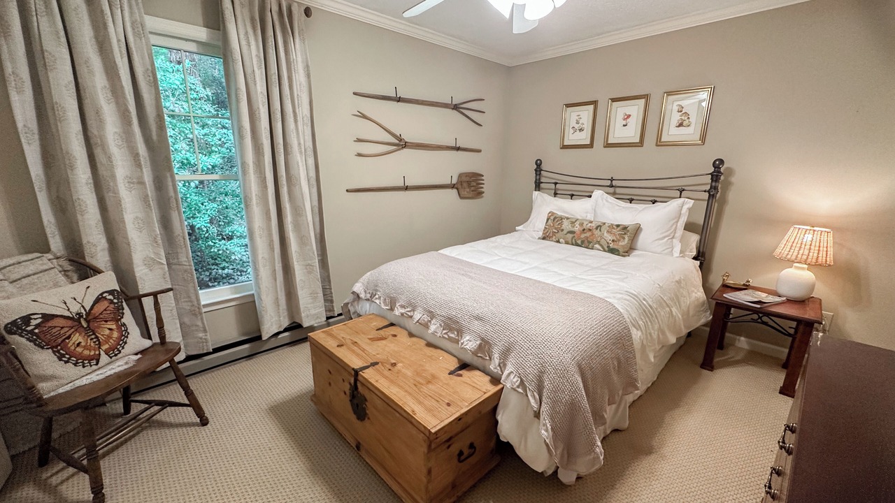 Photo of Bedroom in Highlands Hills