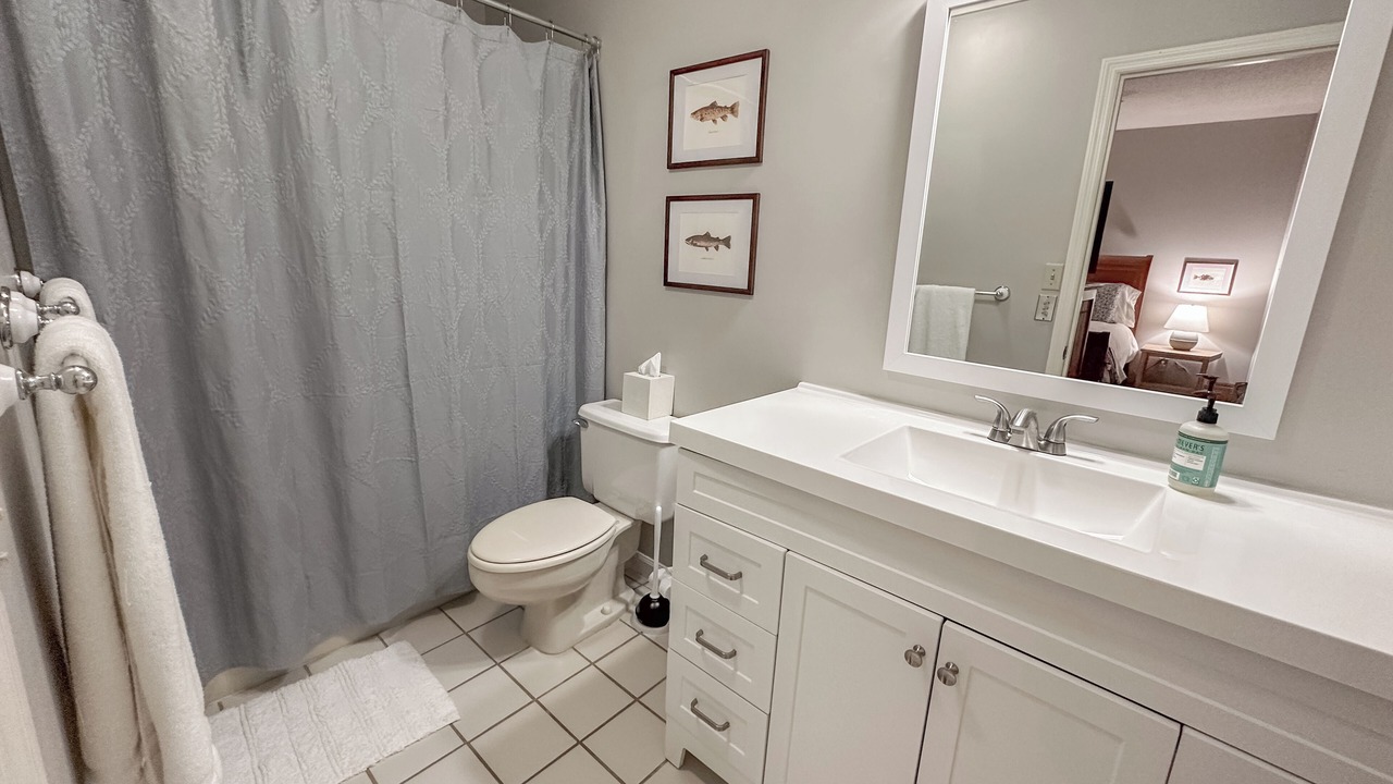 Photo of Bathroom in Highlands Hills