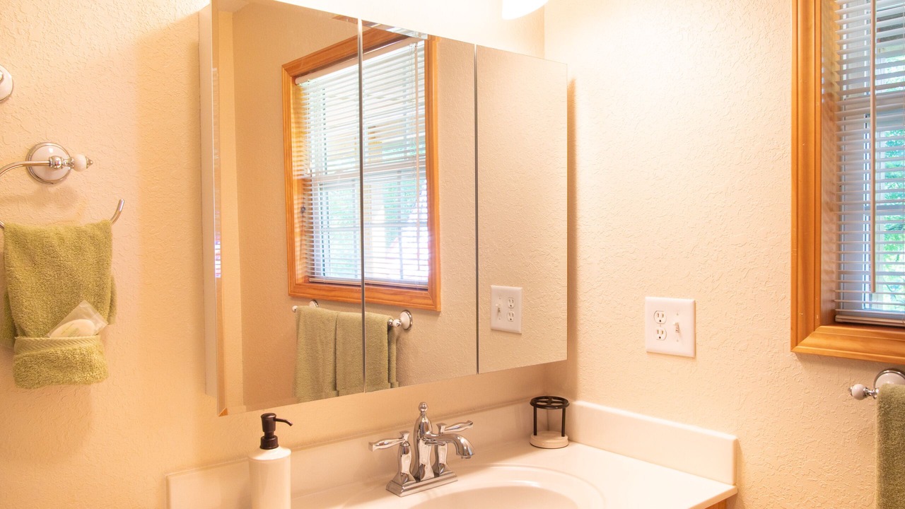 Photo of Bathroom in Hayesville
