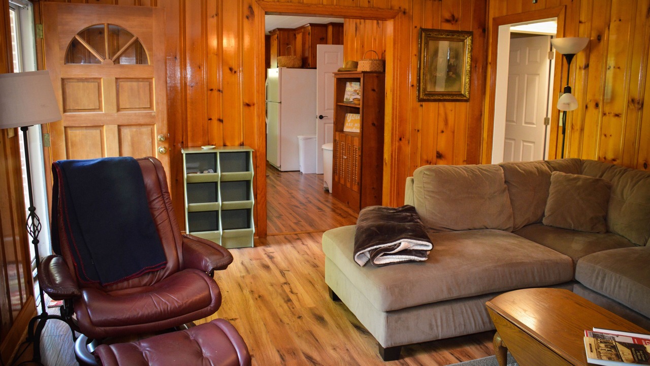 Photo of Livingroom in Rutherfordton