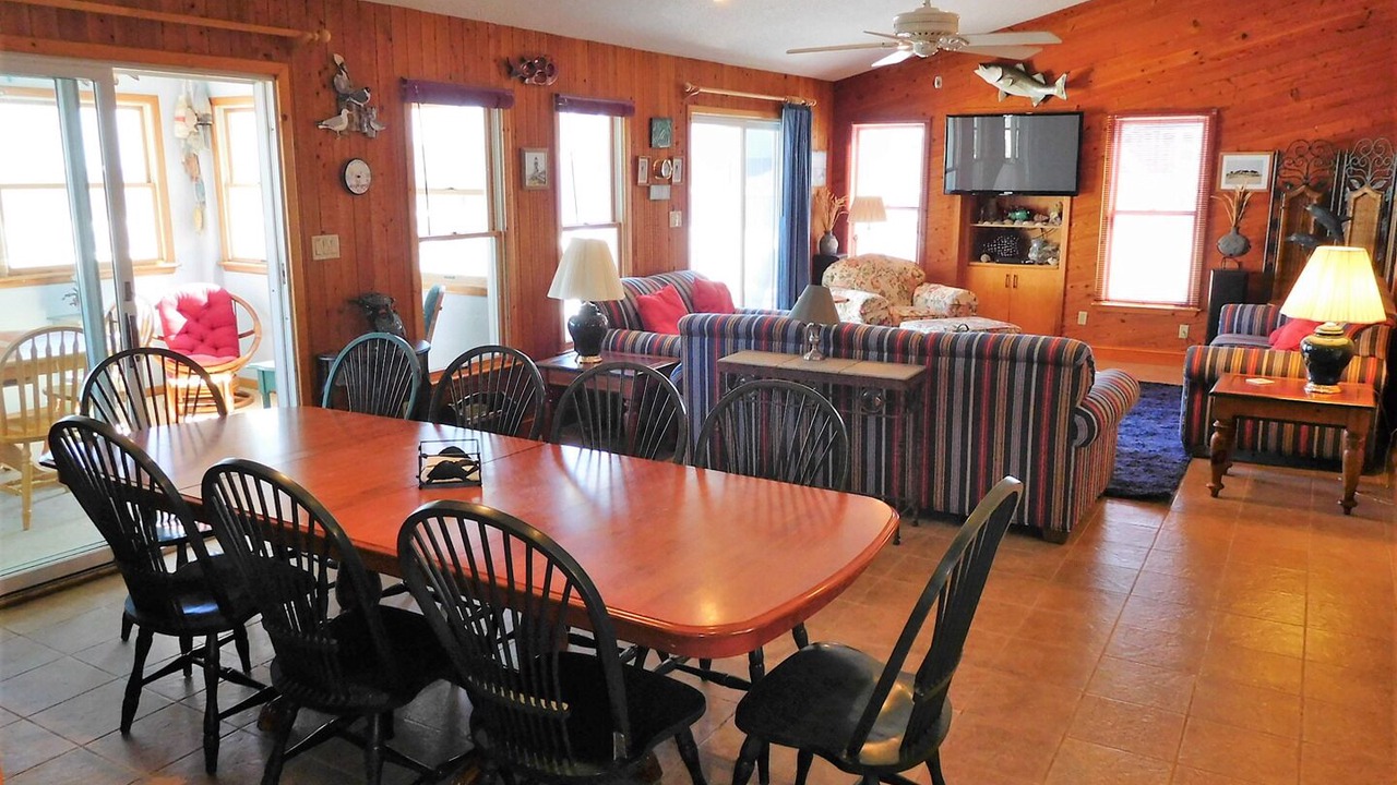 Photo of Others in Whalehead Beach