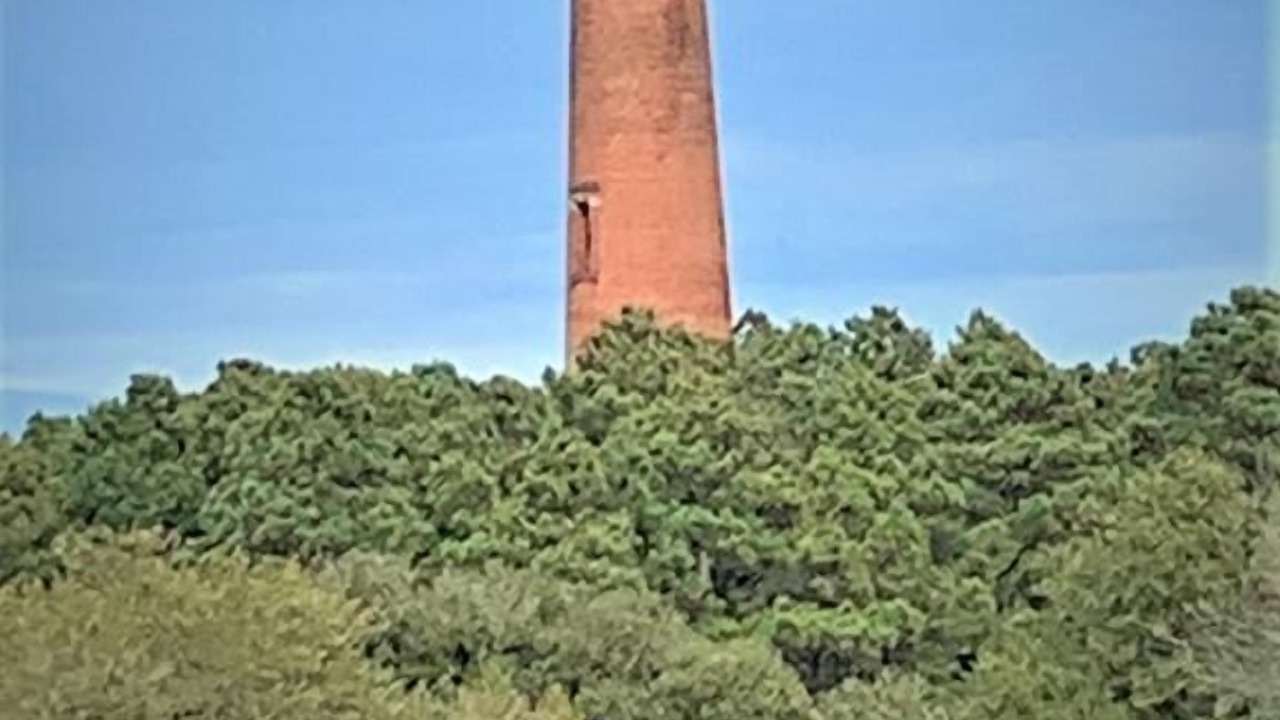 Photo of Others in Whalehead Beach