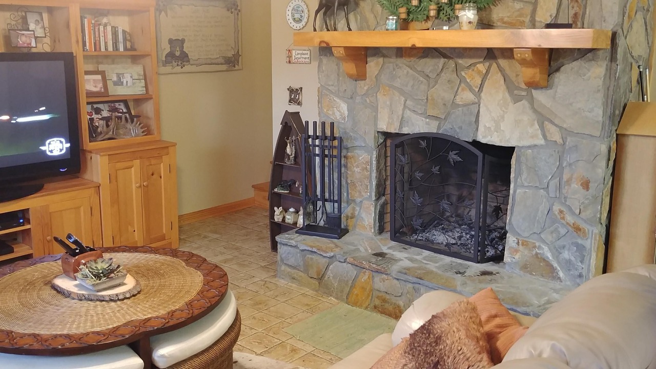 Photo of Livingroom in Piney Creek