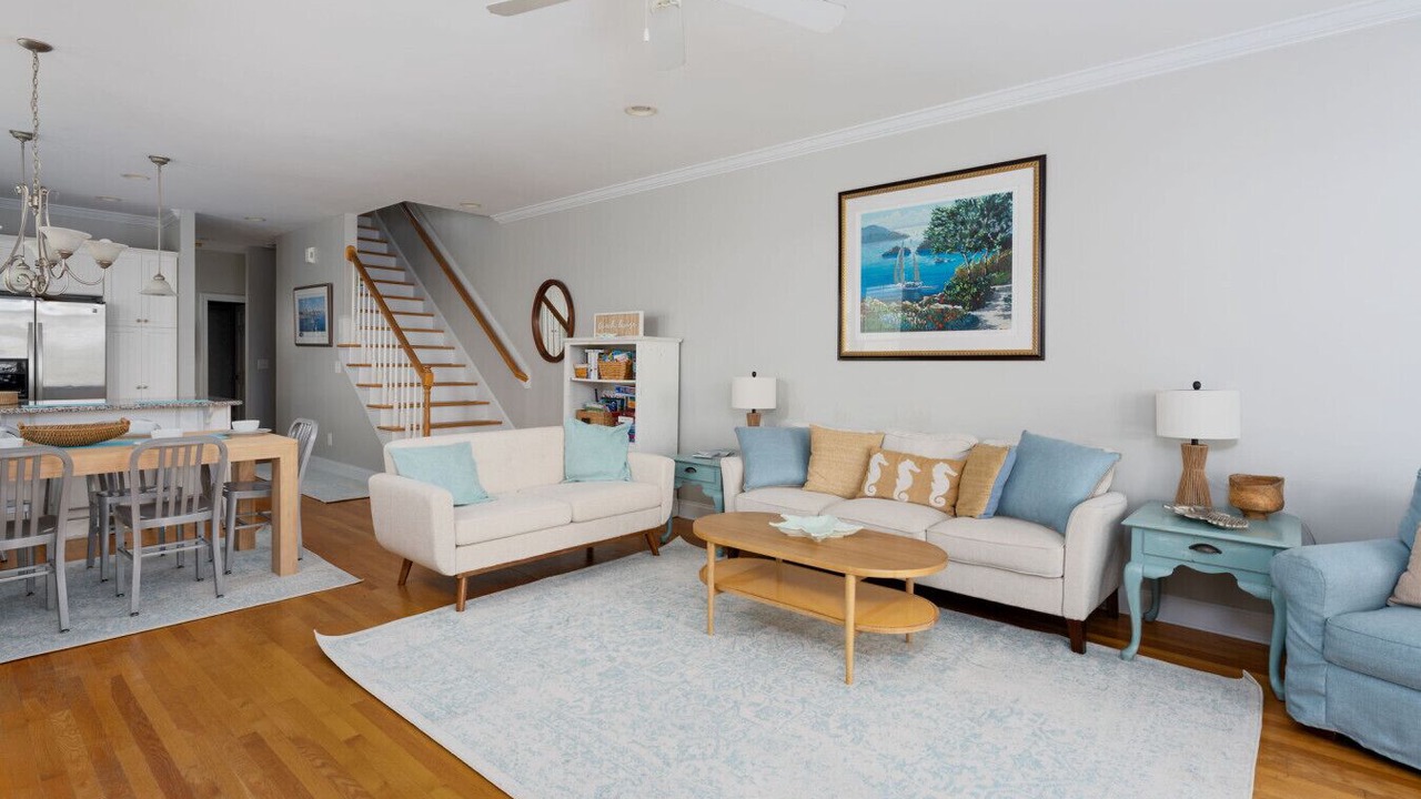 Photo of Livingroom in Wilmington Beach
