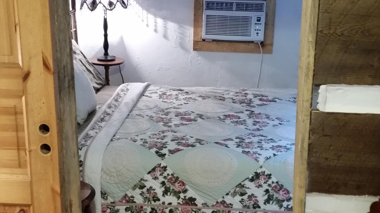 Photo of Bedroom in Mars Hill