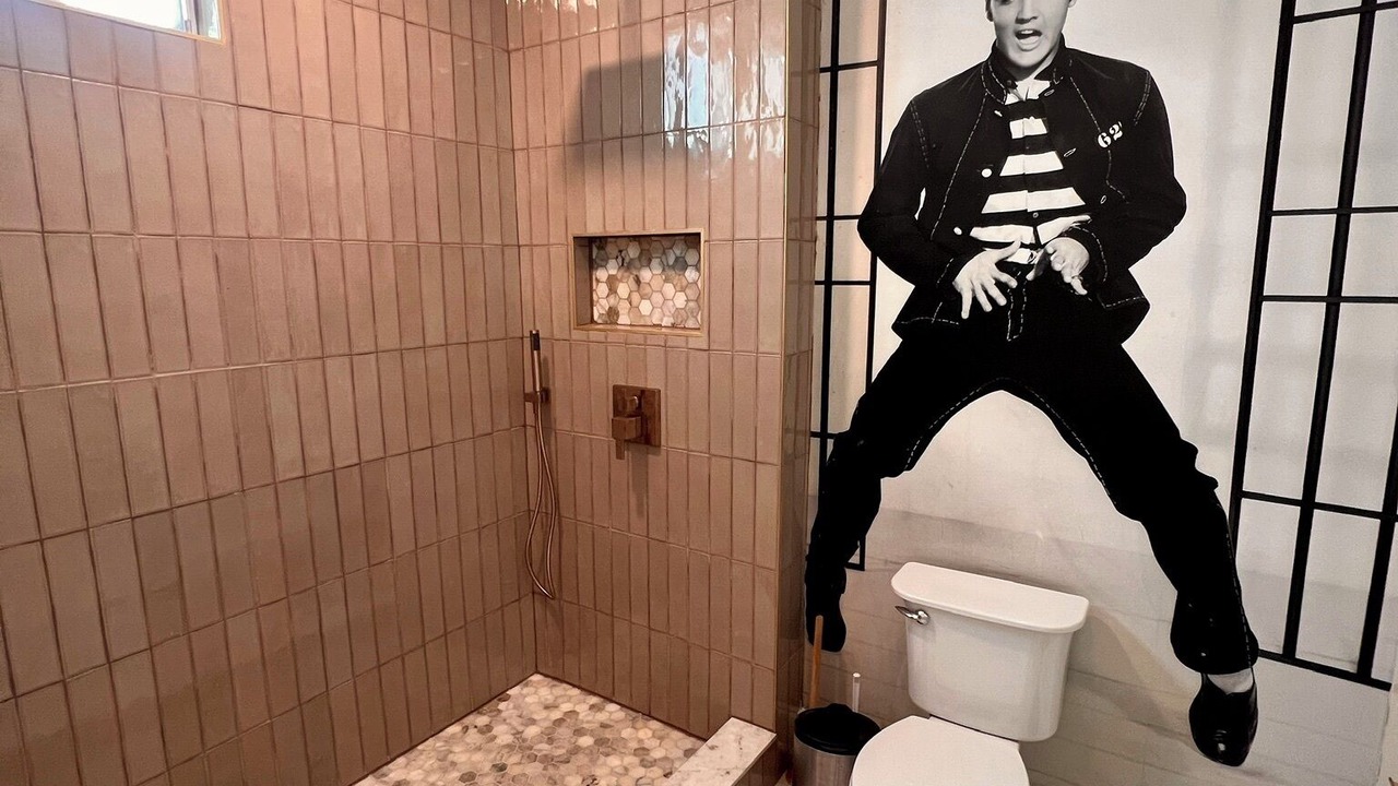 Photo of Bathroom in Historic Waverly