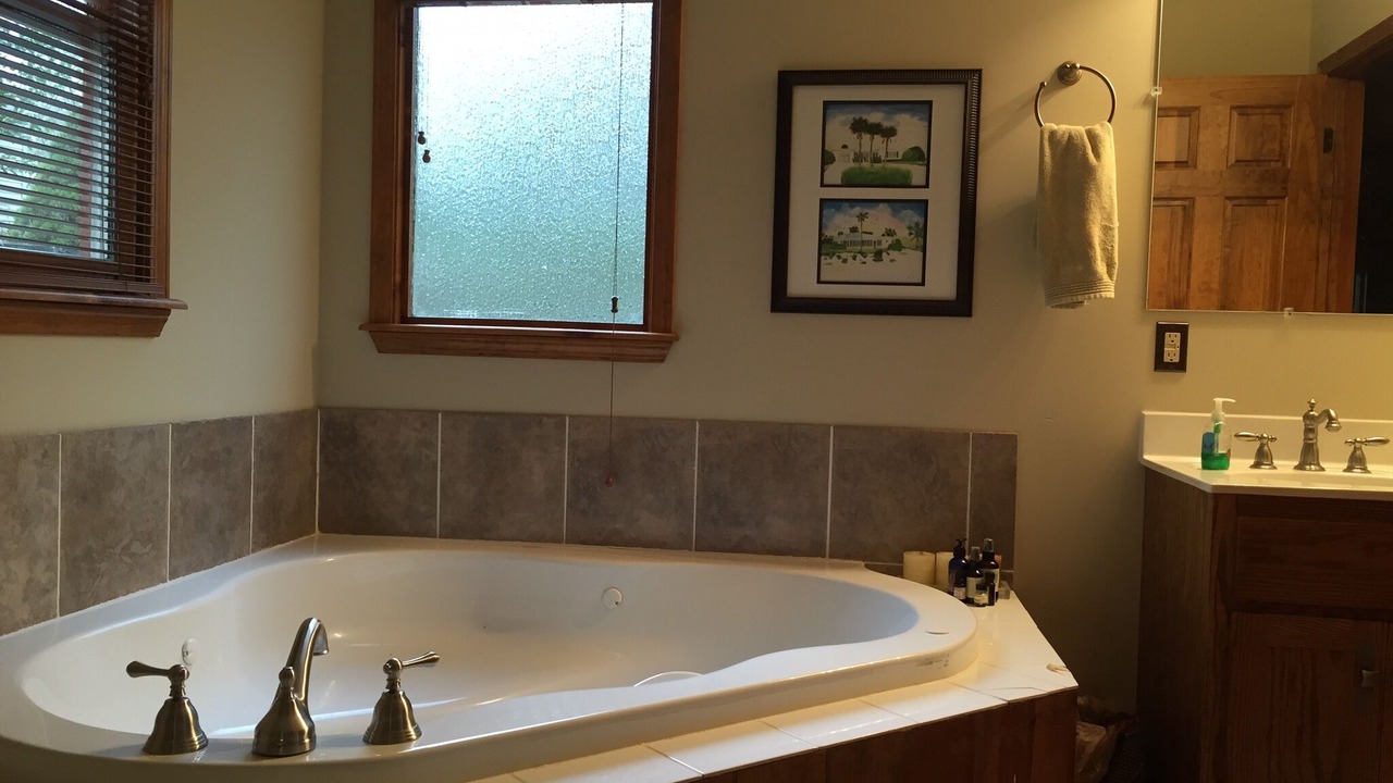Photo of Bathroom in Unaka