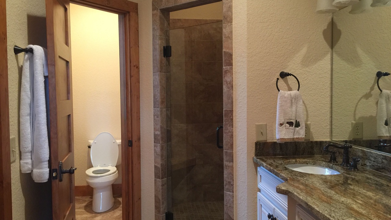 Photo of Bathroom in Cullowhee