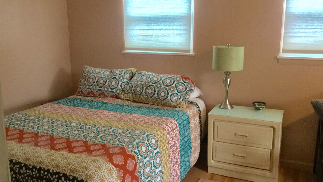 Photo of Bedroom in Oakley