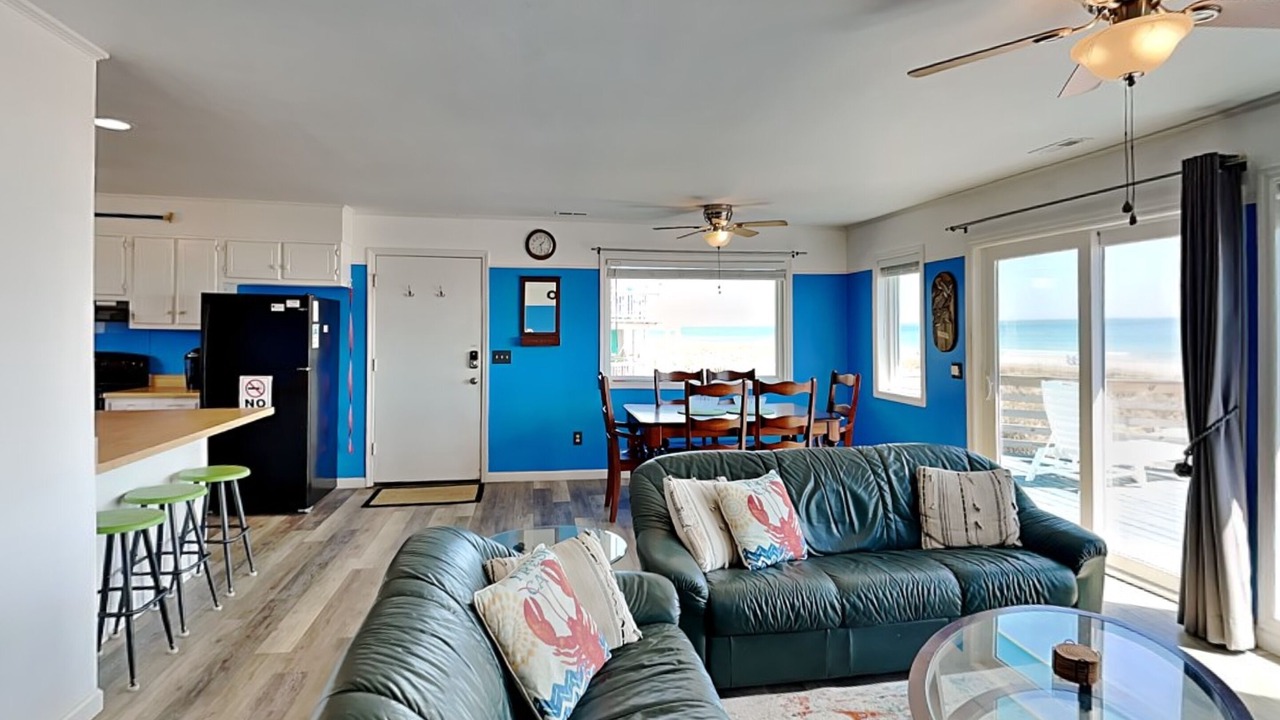 Photo of Livingroom in Topsail Beach