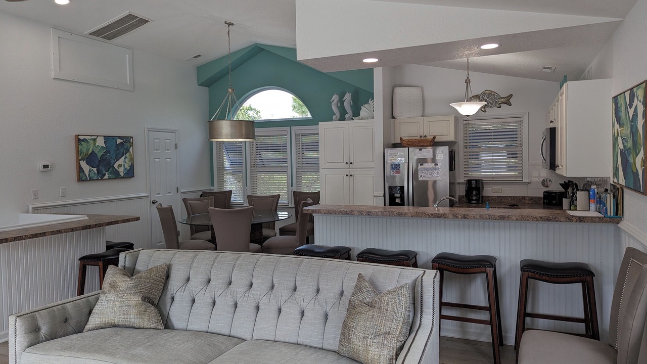Photo of Livingroom in Southern Shores