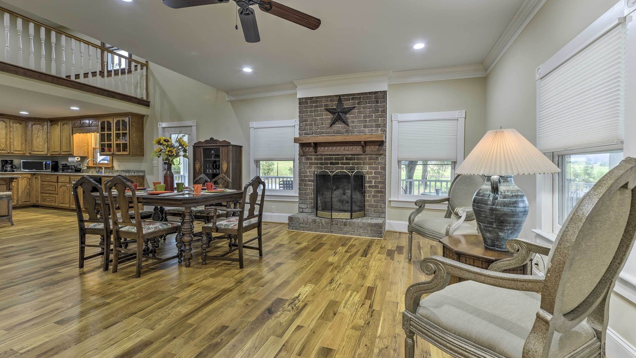 Photo of Livingroom in Pittsboro