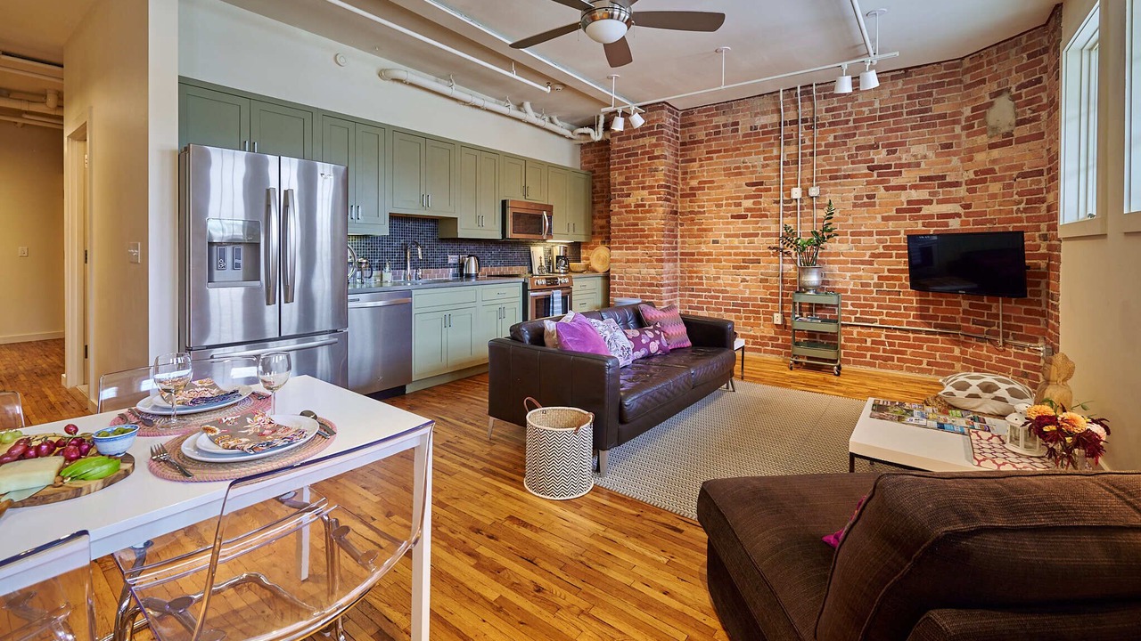Photo of Livingroom in Downtown Asheville