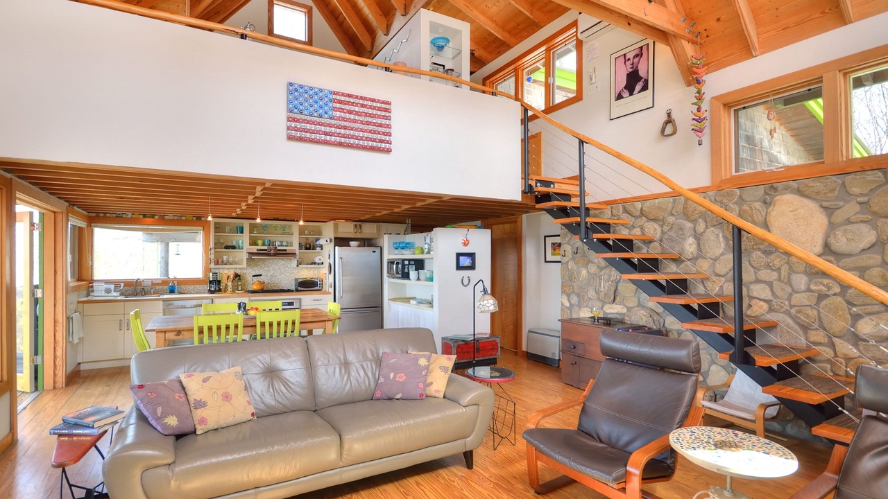 Photo of Livingroom in Bakersville