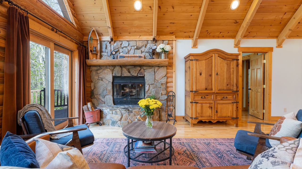 Photo of Livingroom in Fairview