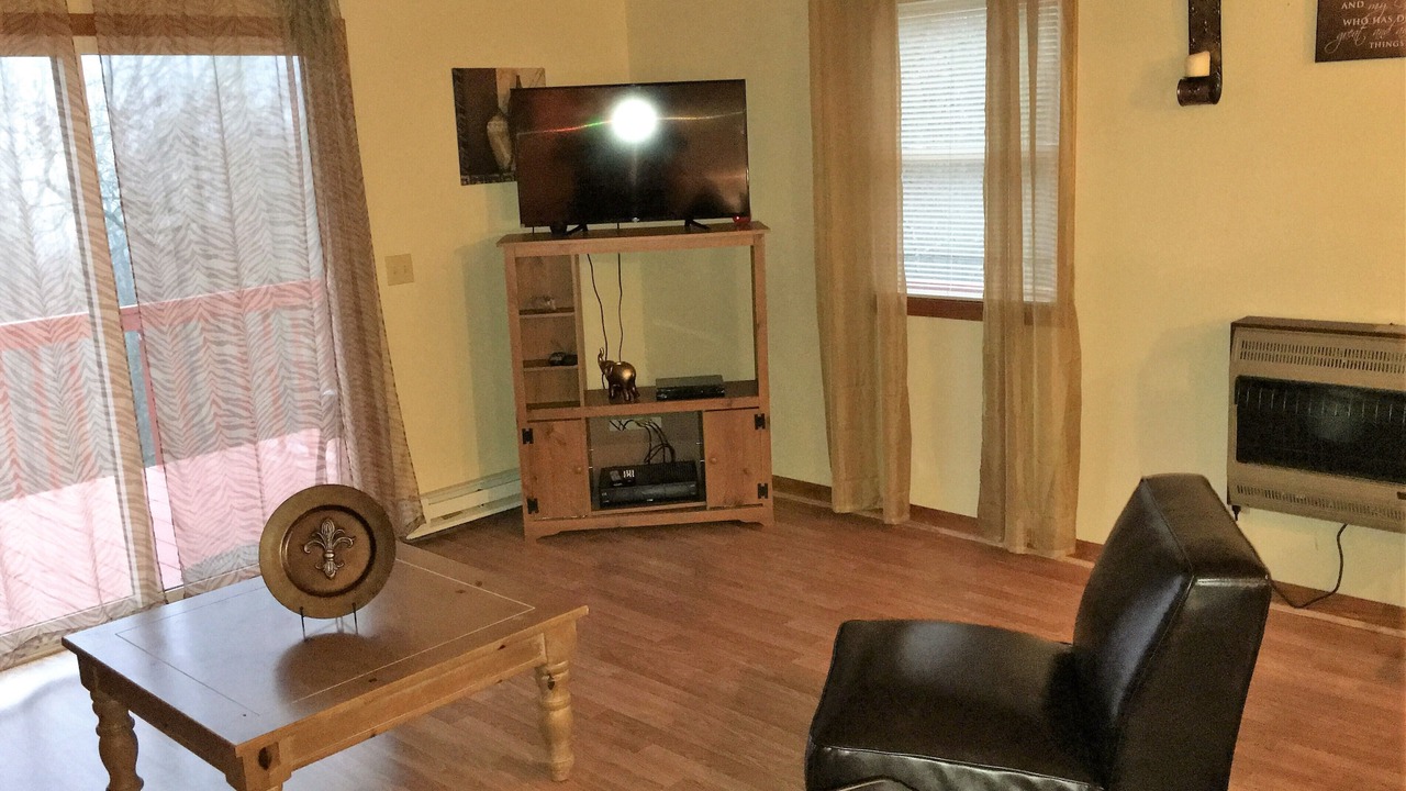 Photo of Bedroom in Grassy Creek