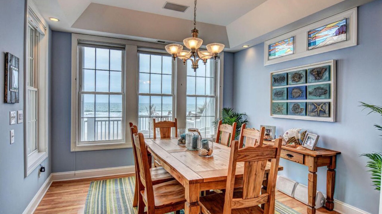 Photo of Bedroom in North Topsail Beach
