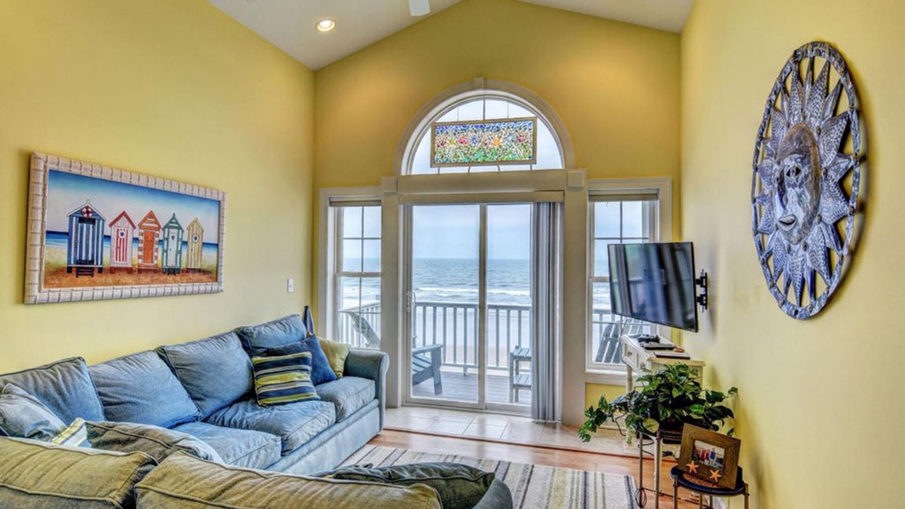 Photo of Bedroom in North Topsail Beach