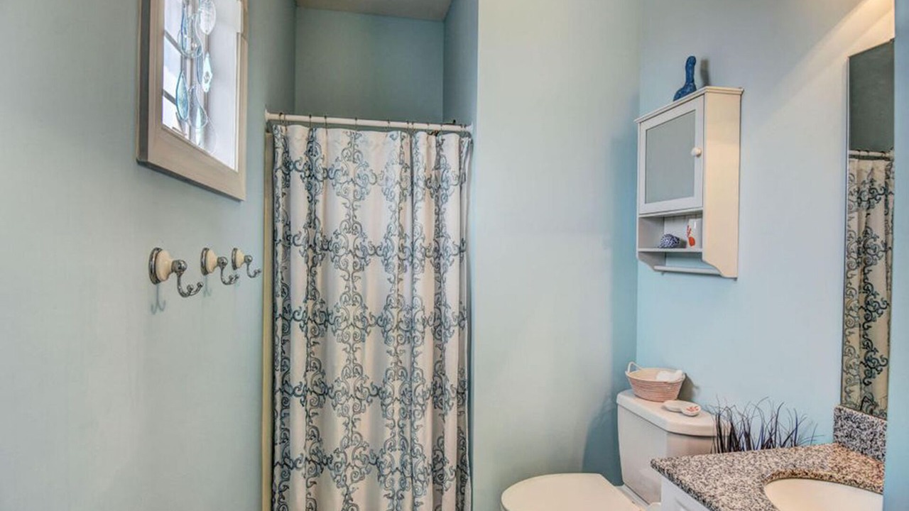 Photo of Bathroom in North Topsail Beach