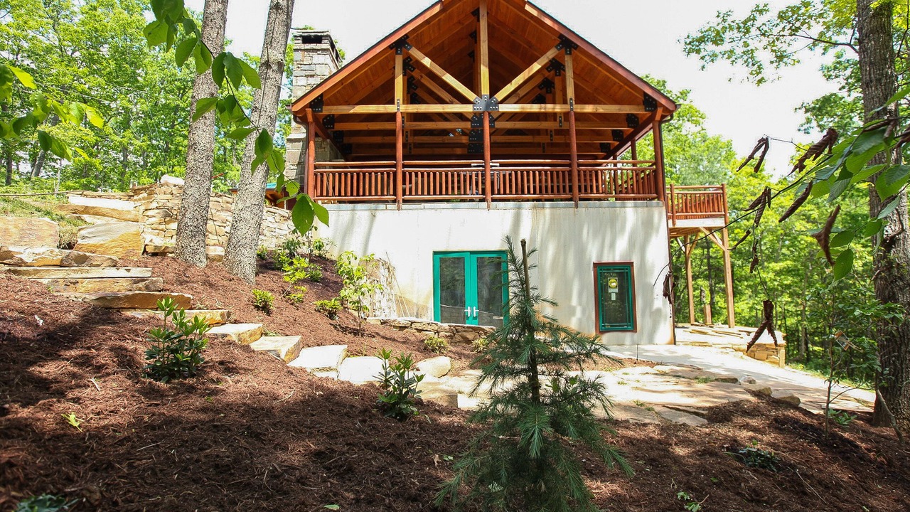 Photo of Outdoor in Black Mountain