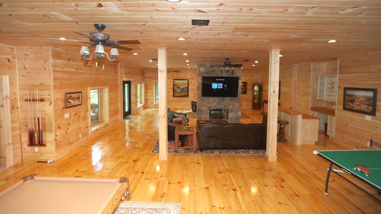 Photo of Livingroom in Black Mountain