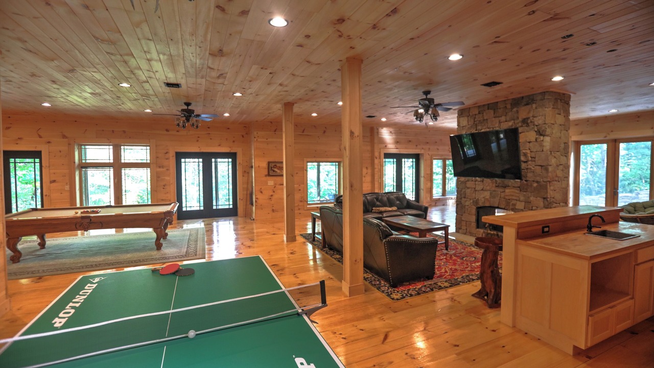 Photo of Bedroom in Black Mountain