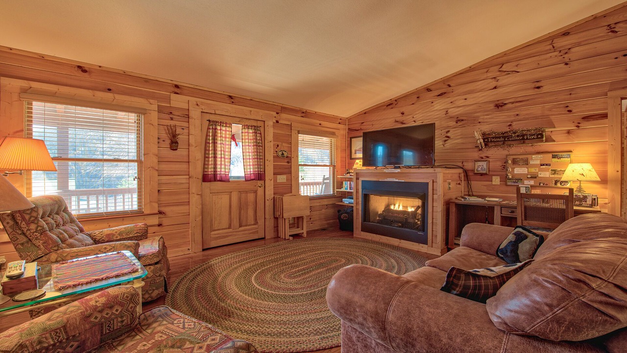 Photo of Bedroom in Maggie Valley