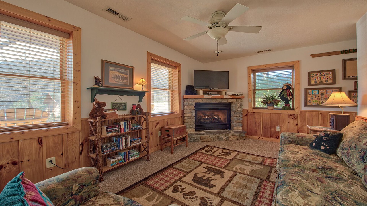 Photo of Bedroom in Maggie Valley