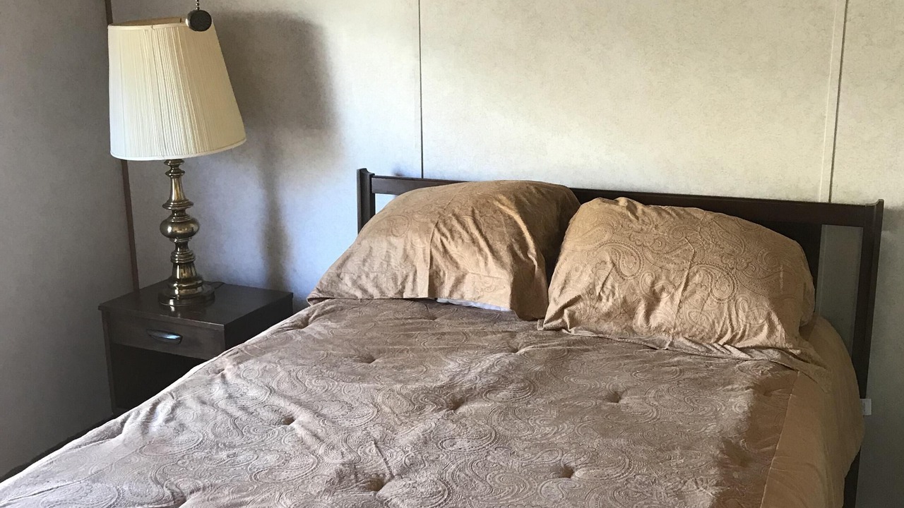 Photo of Bedroom in Hayesville