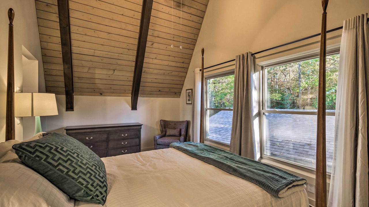 Photo of Bedroom in Brevard
