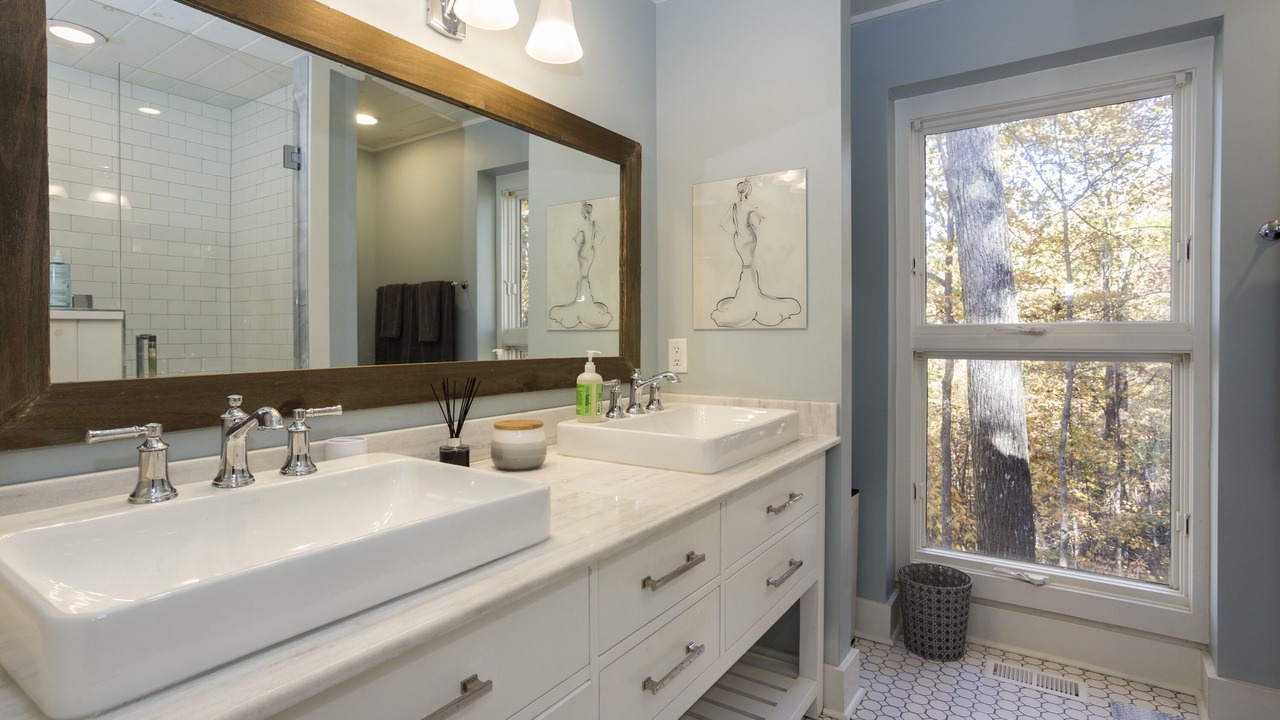 Photo of Bathroom in Flat Rock
