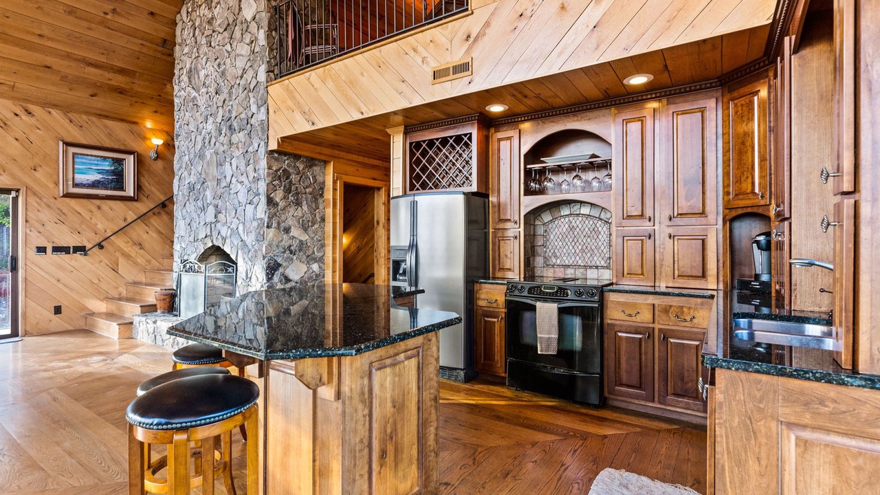 Photo of Kitchen in King